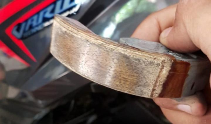 Kampas Ganda Motor Matik Awet Tahunan? Simak Tips Mudah dari Astra Motor Natar